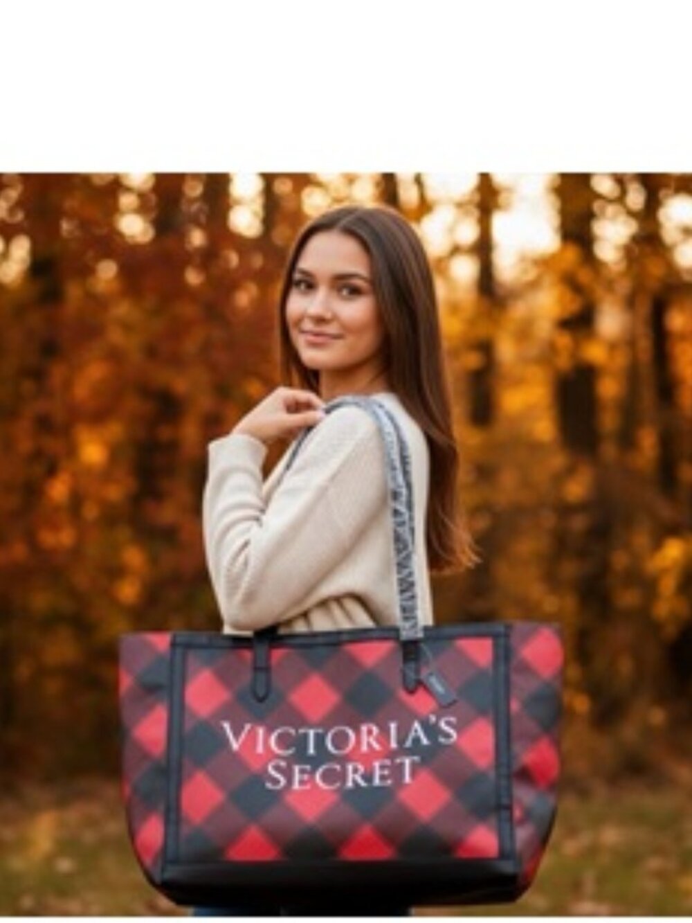 Victoria's Secret Tote Bag Tote Duffle BagWeekender Red Black Plaid NWT